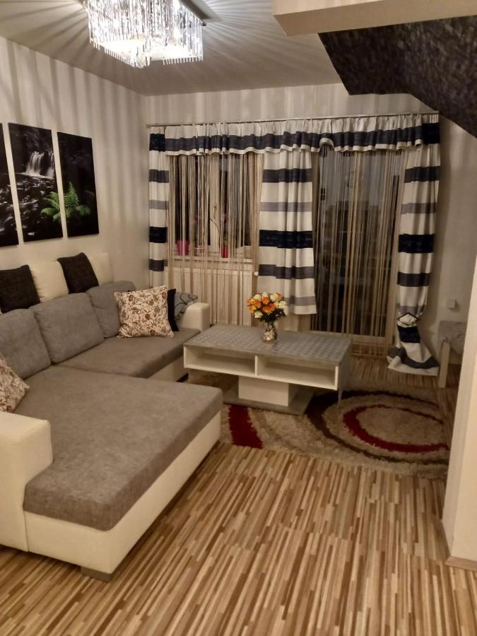 אלטאוסיי S&W Apartment Loserblick מראה חיצוני תמונה